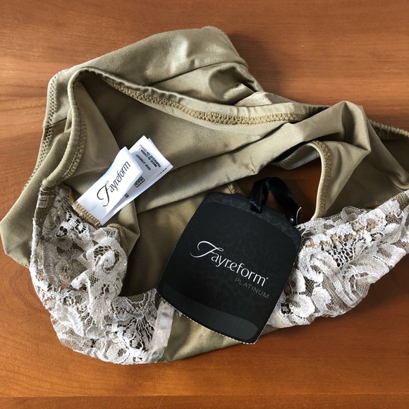 NWT Beautiful Gold Panty w/Ivory Lace Trim Detail. - Picture 3 of 4